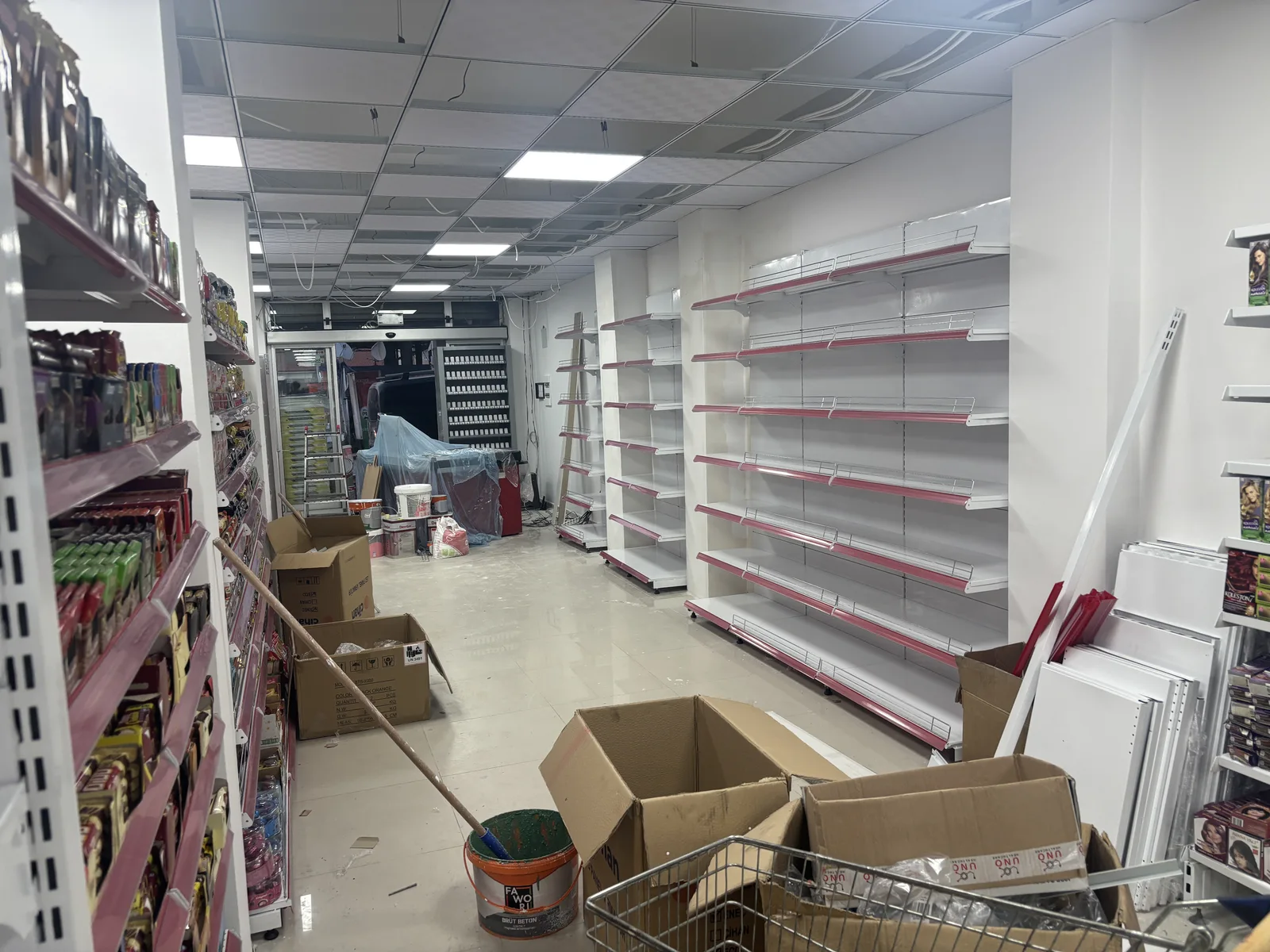Üstek Market - Dnzraf Referans Proje Görseli